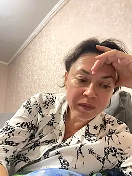 Kiravix online show from October 10, 5:47 pm