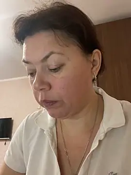 Kiravix online show from November 27, 8:15 am