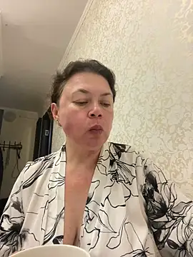 Kiravix online show from October 5, 4:53 pm