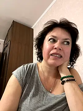 Kiravix online show from October 24, 7:02 pm