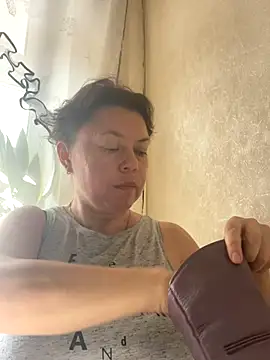 Kiravix online show from September 29, 7:15 am