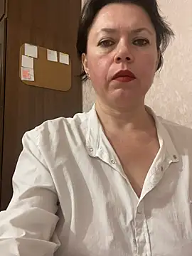 Kiravix online show from February 10, 8:08 pm