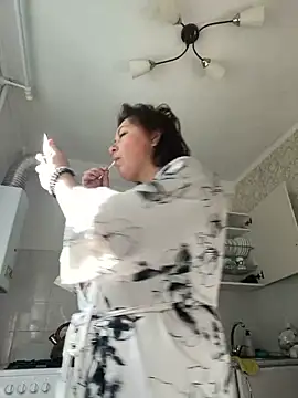 Kiravix online show from October 2, 5:44 am