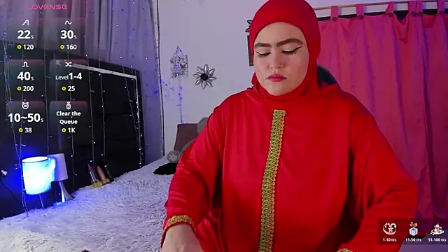 Snapshot of MarianFadel chatting on October 29, 12:26 pm MarianFadel online show from October 29, 12:26 pm