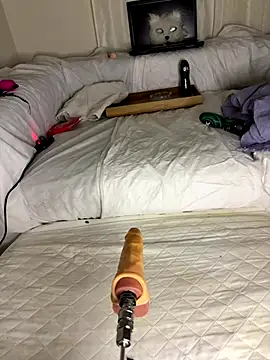 Snapshot of Ozge-SluttyScream69 chatting on December 1, 11:16 pm Ozge-SluttyScream69 online show from December 1, 11:16 pm