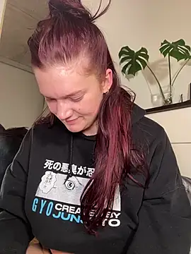 zarialove online show from April 3, 3:02 am