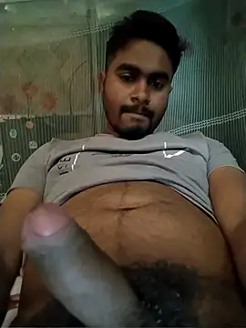 Snapshot of Rohit4500 chatting on March 2, 3:18 am Rohit4500 online show from March 2, 3:18 am