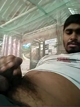 Snapshot of Rohit4500 chatting on January 10, 3:35 am Rohit4500 online show from January 10, 3:35 am