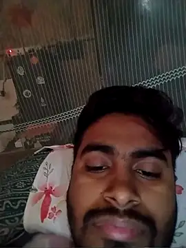 Snapshot of Rohit4500 chatting on November 22, 2:10 am Rohit4500 online show from November 22, 2:10 am