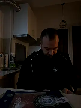 Snapshot of DavidMaros chatting on October 11, 4:35 am DavidMaros online show from October 11, 4:35 am