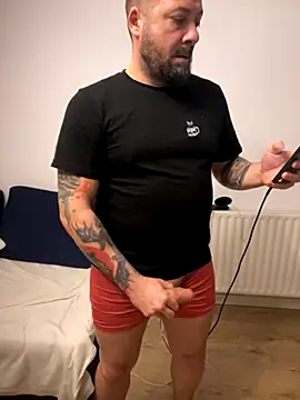 DavidMaros online show from November 29, 5:40 am