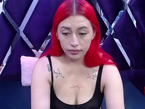 Melody Klum  online show from October 10, 1:56 pm