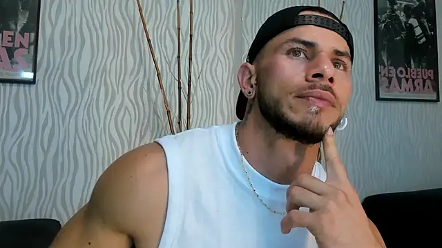 dylan jacobx online show from March 27, 3:15 am