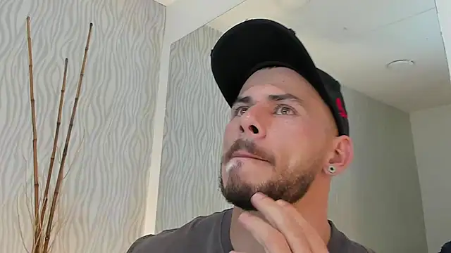 dylan jacobx online show from July 8, 7:47 pm