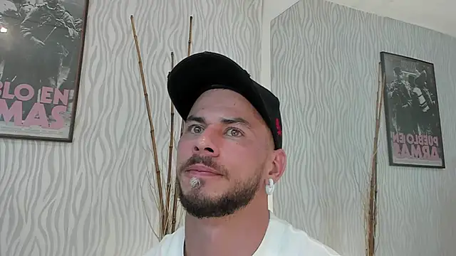 dylan jacobx online show from July 26, 1:34 am