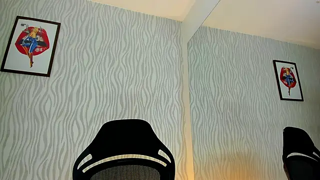 Snapshot of dylan_jacobx chatting on October 23, 4:22 am dylan jacobx online show from October 23, 4:22 am