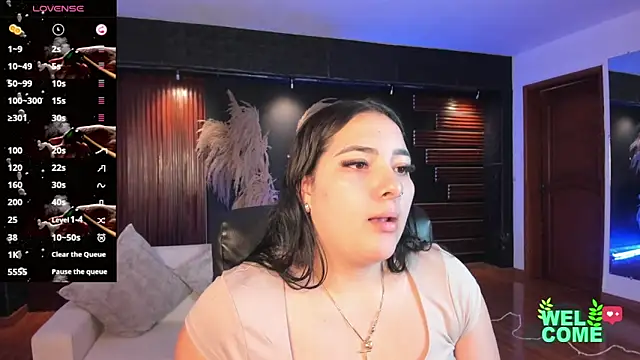 Snapshot of sofiacaramel chatting on February 21, 2:08 pm sofiacaramel online show from February 21, 2:08 pm