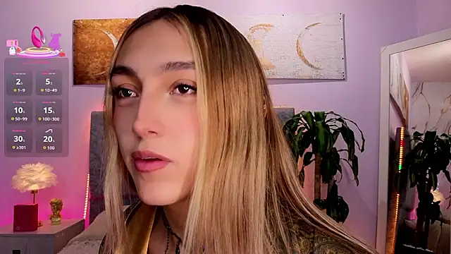 antonellastar24  online show from March 23, 9:03 pm