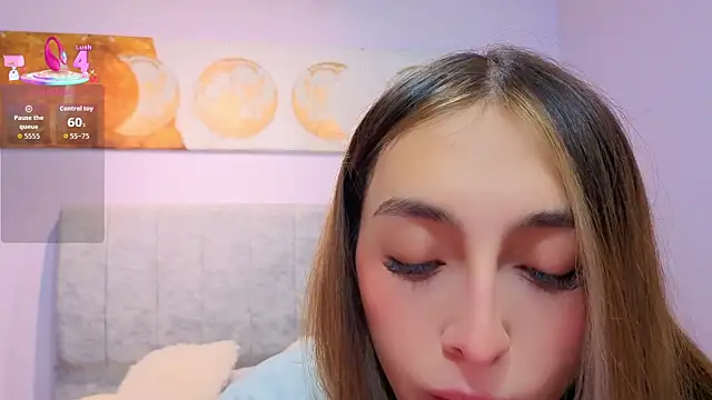 Snapshot of antonellastar24_ chatting on July 15, 8:05 pm antonellastar24 online show from July 15, 8:05 pm