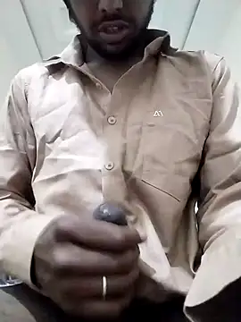 Snapshot of okok0909okok chatting on November 1, 9:19 pm okok0909okok online show from November 1, 9:19 pm