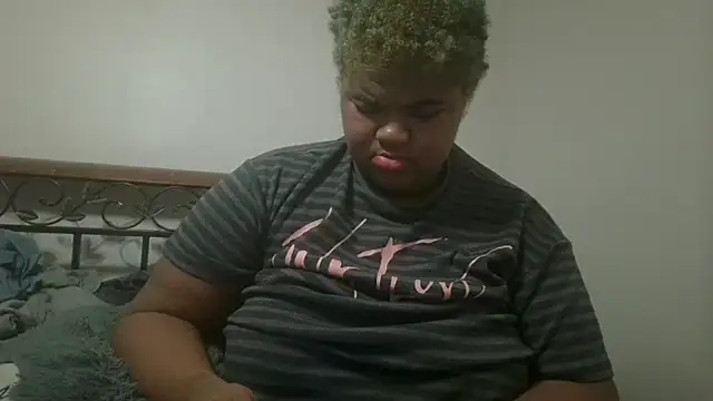 Snapshot of techprincessxx chatting on September 20, 8:52 am techprincessxx online show from September 20, 8:52 am