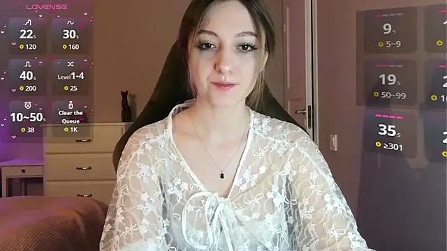 Snapshot of white_liillyy chatting on June 11, 8:39 pm white liillyy online show from June 11, 8:39 pm