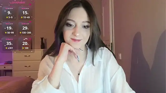 white liillyy online show from May 5, 9:29 pm