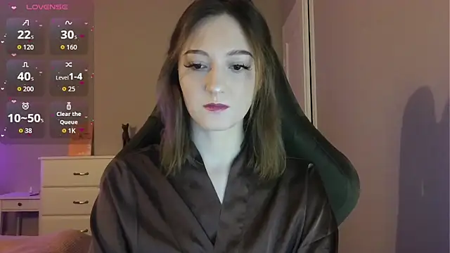 white liillyy online show from April 14, 12:26 am