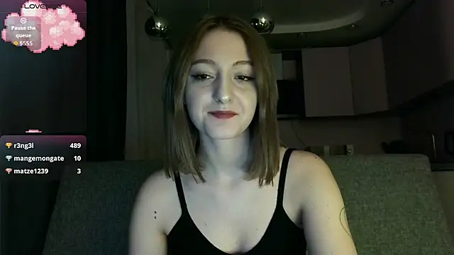 Snapshot of white_liillyy chatting on November 4, 10:02 pm white liillyy online show from November 4, 10:02 pm