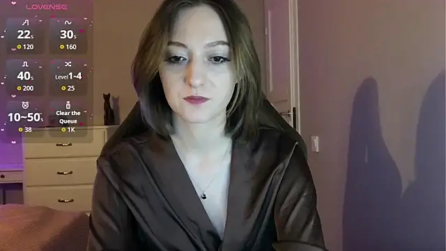 white liillyy online show from June 6, 9:53 pm