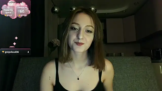 Snapshot of white_liillyy chatting on October 27, 7:37 pm white liillyy online show from October 27, 7:37 pm