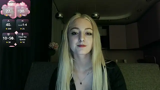 white liillyy online show from September 19, 11:53 pm
