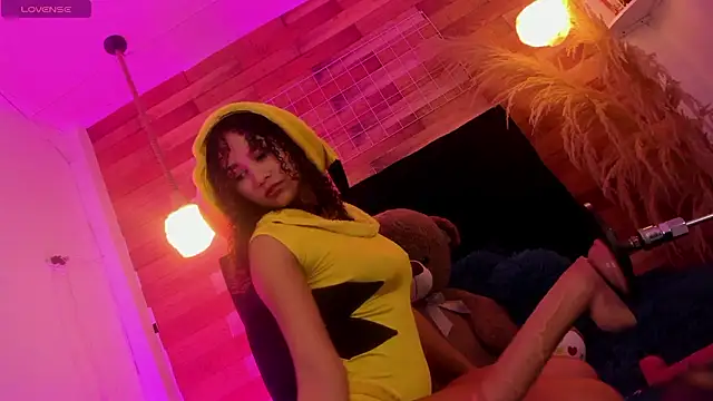 Emily brown04 online show from February 12, 11:43 am