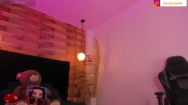 Emily brown04 online show from January 18, 12:30 pm