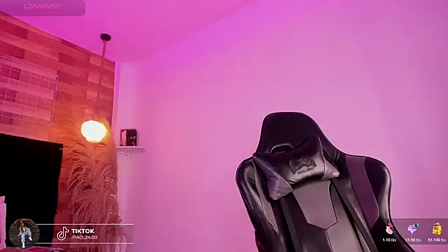 Emily brown04 online show from March 29, 12:29 pm