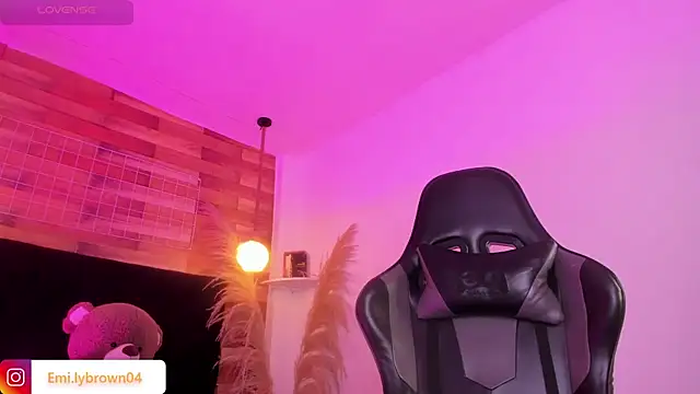 Emily brown04 online show from March 3, 10:44 am