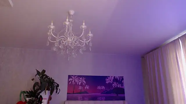 Snapshot of goddes_goldie chatting on October 31, 10:56 am goddes goldie online show from October 31, 10:56 am