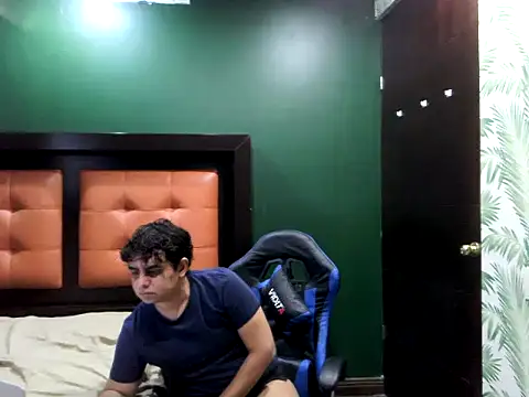 Snapshot of Thiagoforyou chatting on November 2, 4:50 am Thiagoforyou online show from November 2, 4:50 am