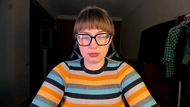 Snapshot of just_fucked777 chatting on February 28, 3:28 am just fucked777 online show from February 28, 3:28 am