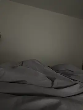 Snapshot of tashaninlife chatting on November 29, 4:23 am tashaninlife online show from November 29, 4:23 am