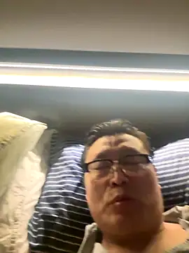 Snapshot of tashaninlife chatting on November 28, 2:45 am tashaninlife online show from November 28, 2:45 am