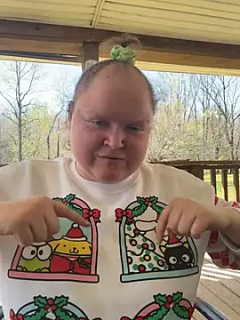 KadiSparkle online show from March 28, 8:10 pm