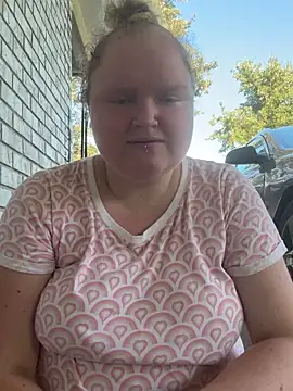 KadiSparkle online show from September 22, 10:38 pm