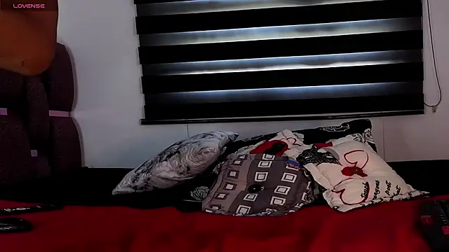 Natzury online show from September 22, 5:19 pm