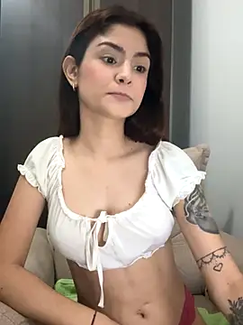 MarianaNinfa online show from October 11, 8:15 am