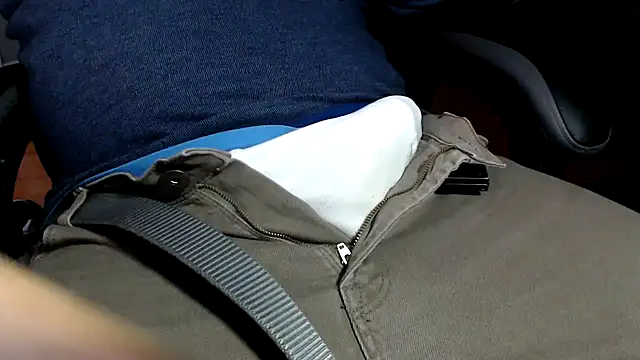 whitewagonsuck online show from April 10, 1:56 am