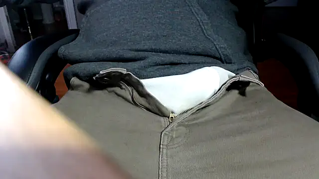 whitewagonsuck online show from April 8, 1:51 am