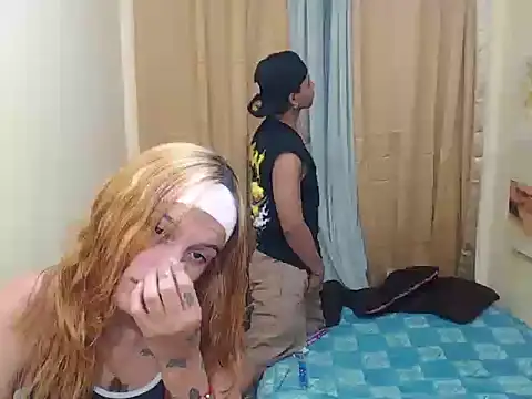 Snapshot of destroy_sexx1 chatting on October 10, 6:42 pm destroy sexx1 online show from October 10, 6:42 pm