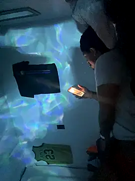 tyrek5051 online show from November 2, 7:13 am