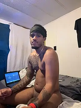 tyrek5051 online show from November 27, 8:37 am